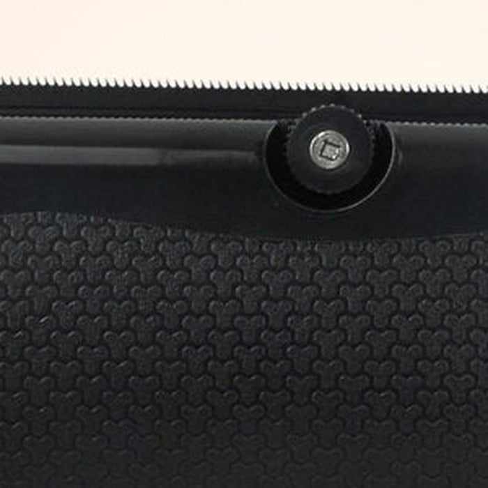 Close-up of the deshedding tool's fine-toothed metal edge